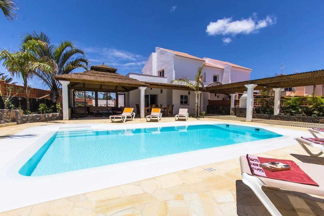 Villa Privada En Un Entorno Unico Corralejo Exterior photo